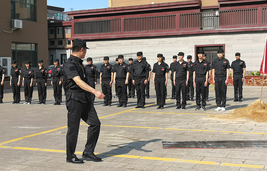 響應(yīng)集團(tuán)號(hào)召，尚美愛(ài)琴海酒店引入軍事化管理團(tuán)隊(duì)